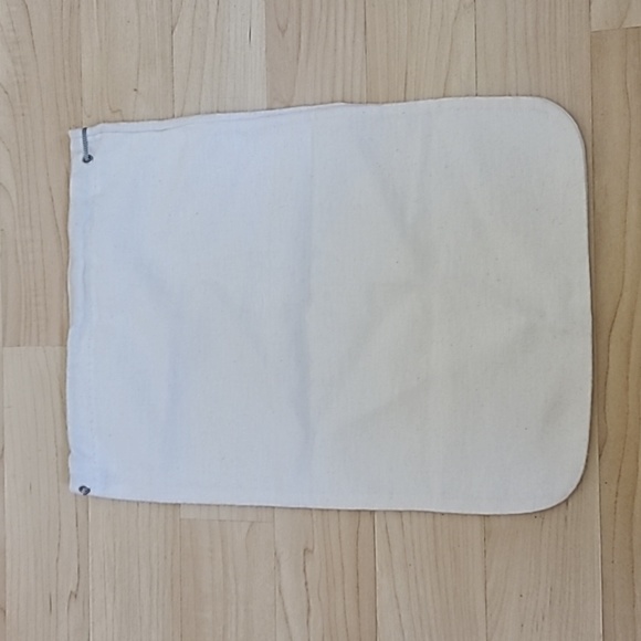 Gucci Cream Dust Bag Storage Cover 13"×9" - Picture 3 of 3